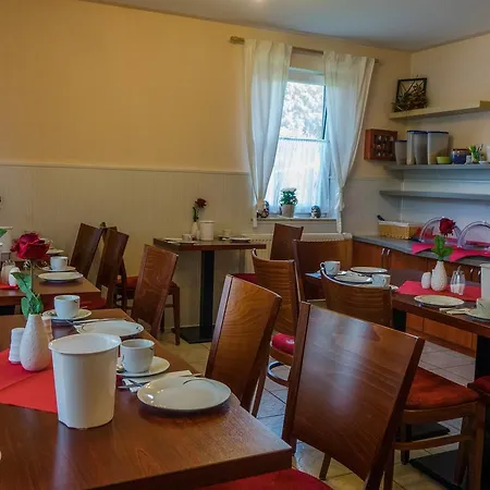 Elmenhorst 3*